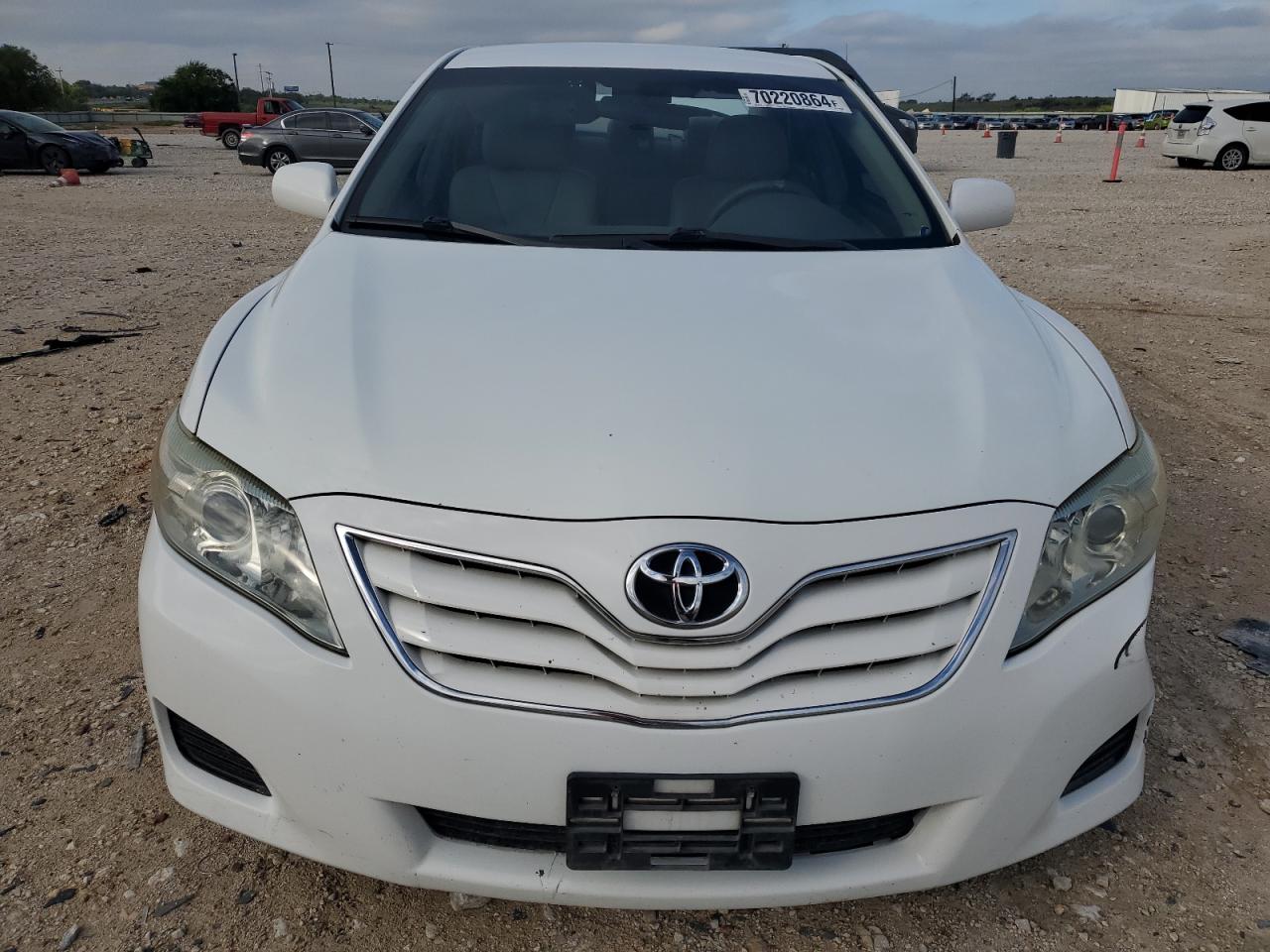 2011 Toyota Camry - Image 5
