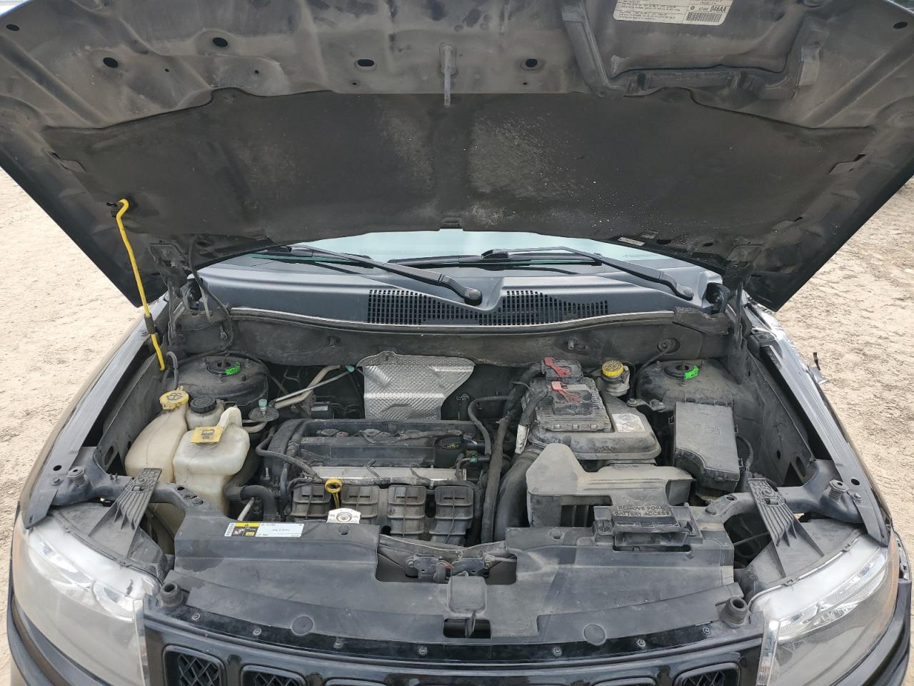 2014 Jeep Compass - Image 11