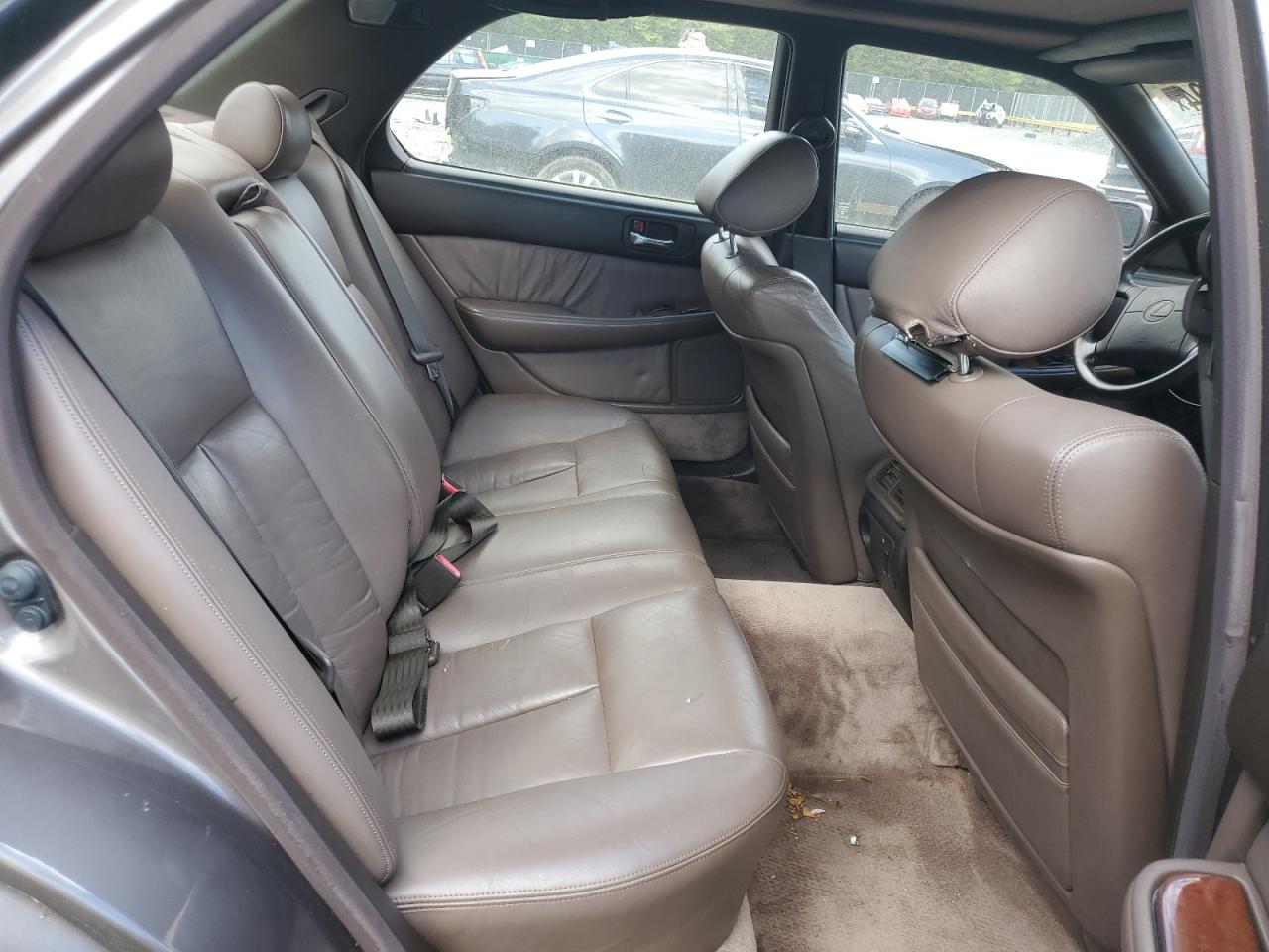 1992 Lexus Ls 400 VIN: JT8UF11E6N0128376 Lot: 70445094