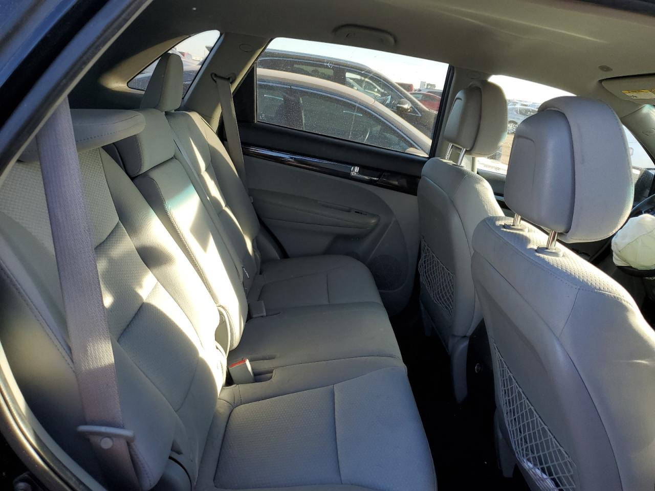2013 Kia Sorento - Image 11