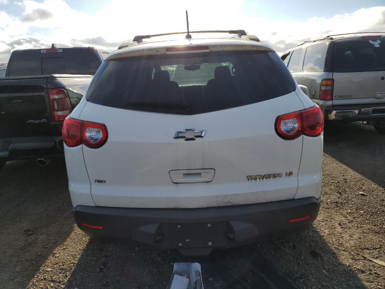 1GNKVEED5CJ341189 2012 Chevrolet Traverse Ls