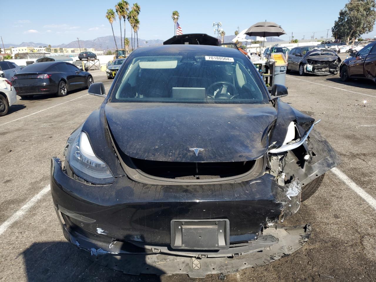 VIN 5YJ3E1EA6JF046697 2018 TESLA MODEL 3 no.5