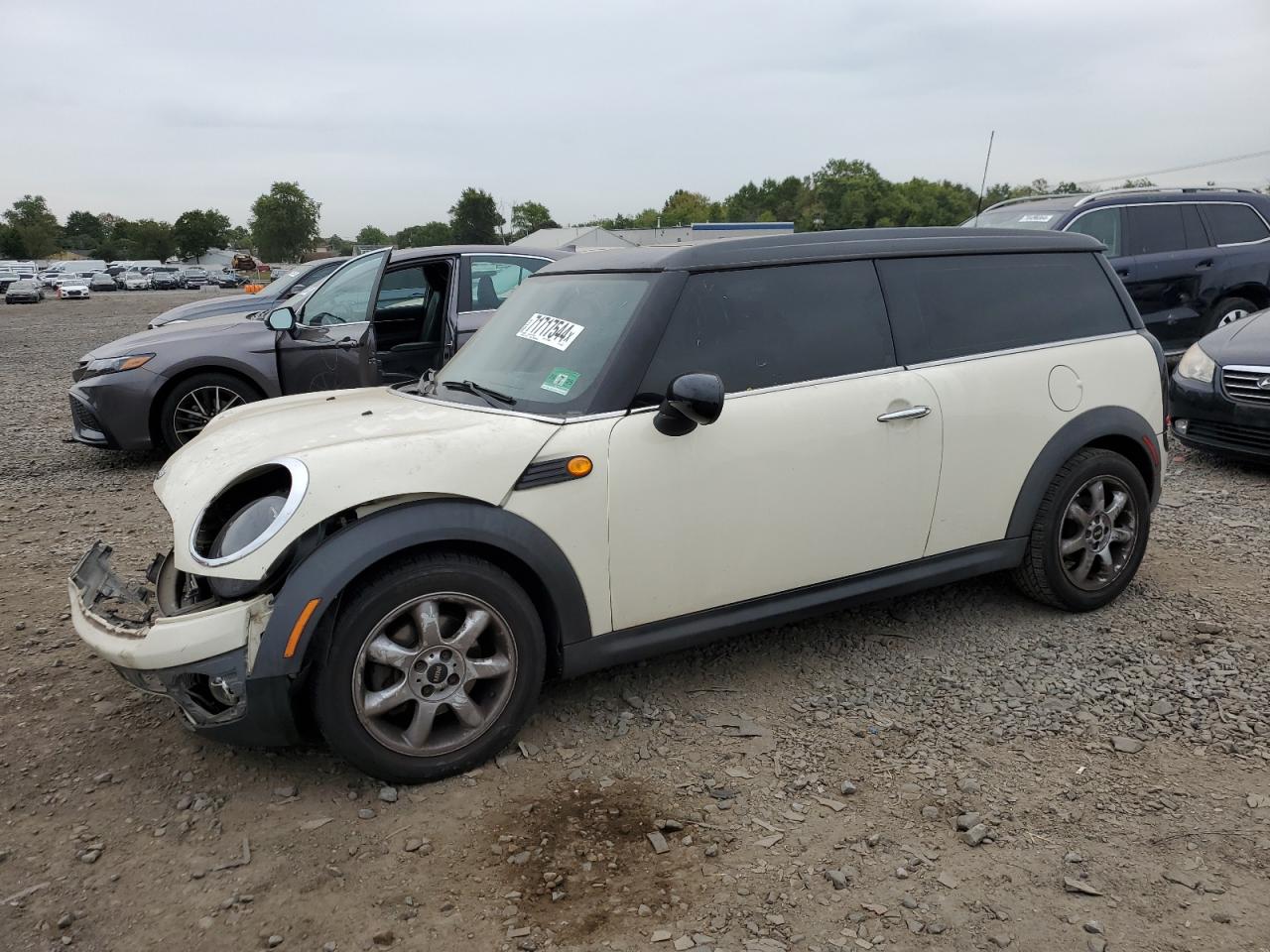 2009 Mini Cooper Clubman იყიდება Hillsborough-ში, NJ - Front End