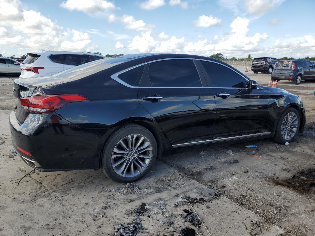 VIN KMHGN4JE9GU106432 2016 HYUNDAI GENESIS no.3