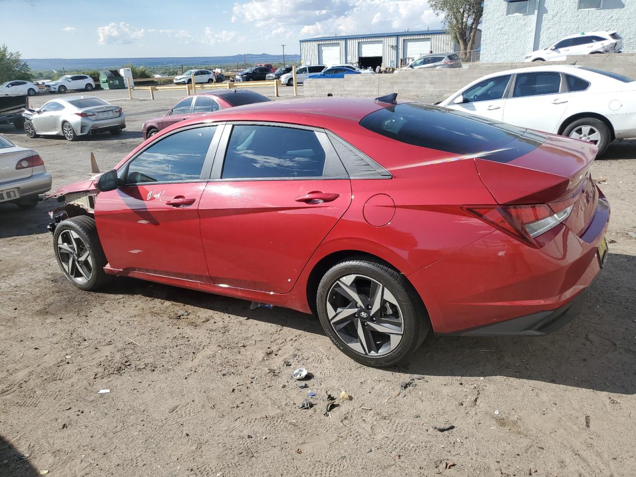 KMHLS4AG5PU467889 2023 HYUNDAI ELANTRA - Image 2