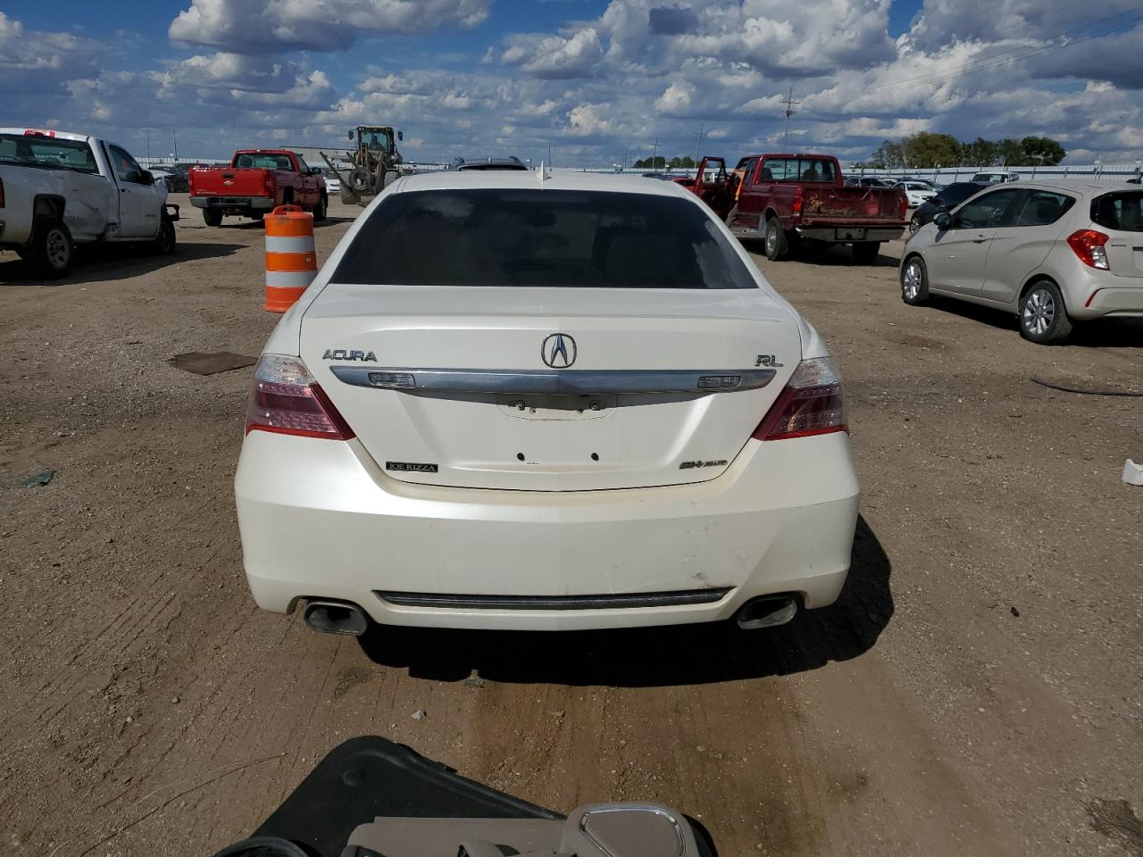 JH4KB26609C000410 2009 Acura Rl