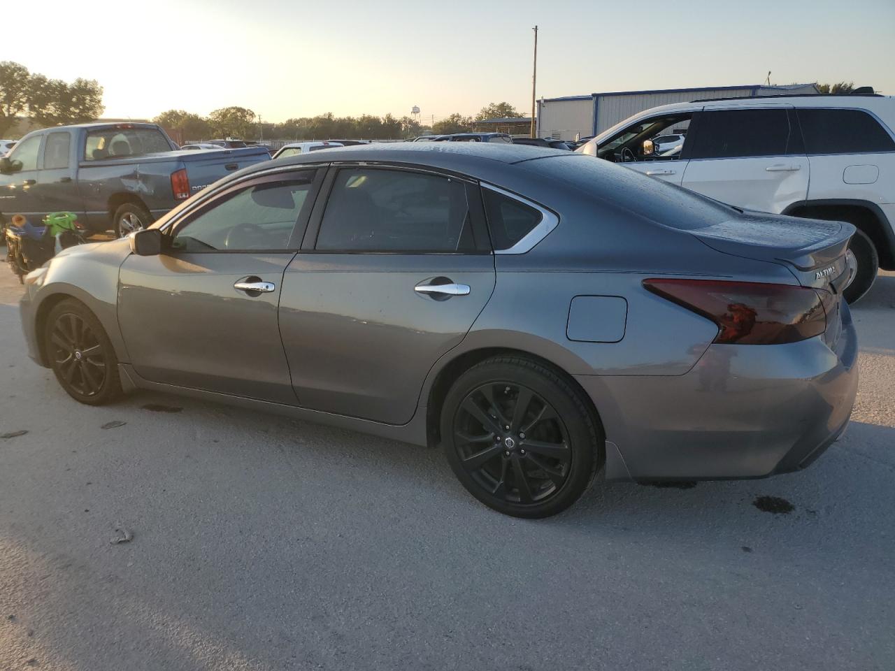 1N4AL3AP6GC278389 2016 NISSAN ALTIMA - Image 2