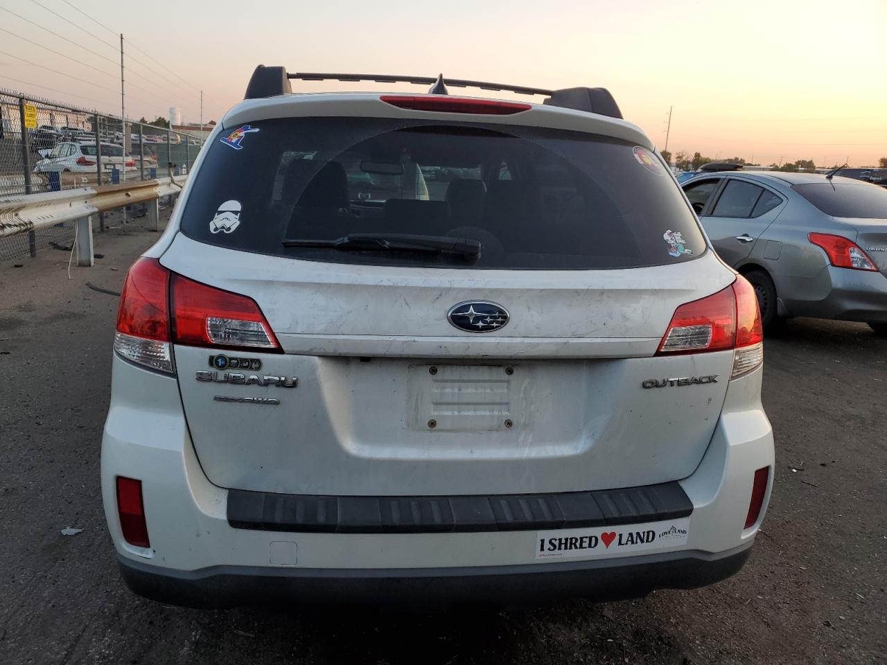 2011 Subaru Outback - Image 6