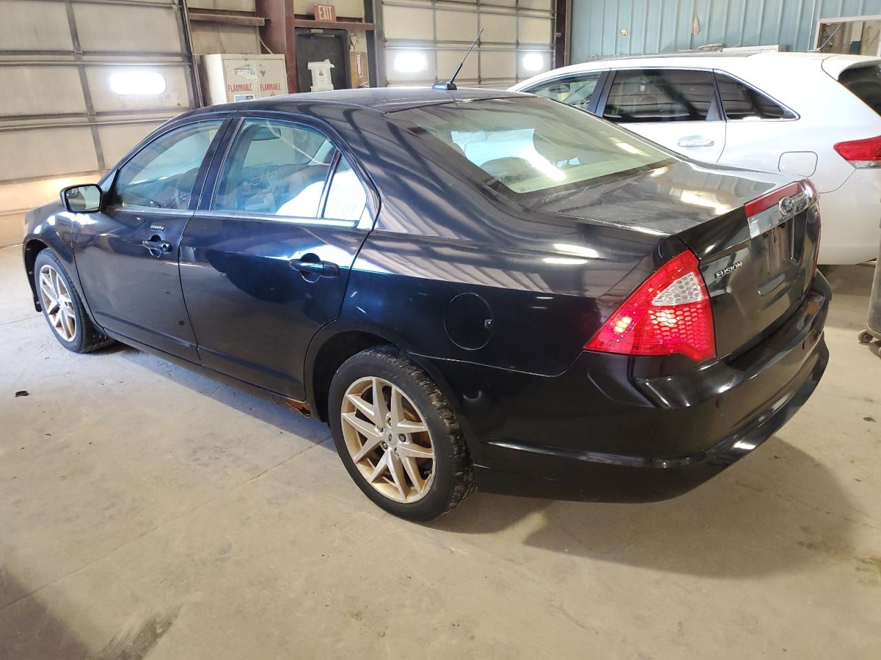2012 Ford Fusion - Image 2