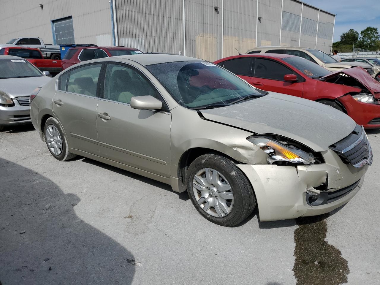 2009 Nissan Altima - Image 4