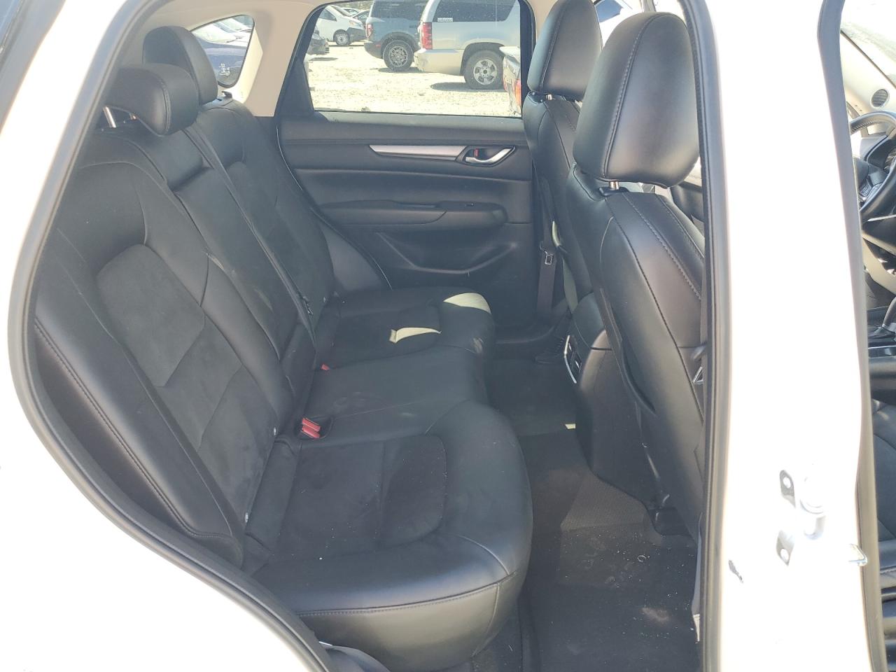 JM3KFACM3K1579808 2019 Mazda Cx-5 Touring