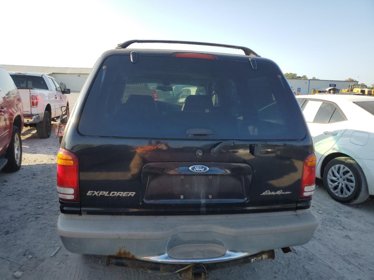 1FMZU34E9WUC07812 1998 Ford Explorer