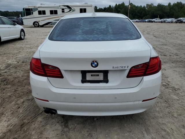  BMW 5 SERIES 2012 Білий