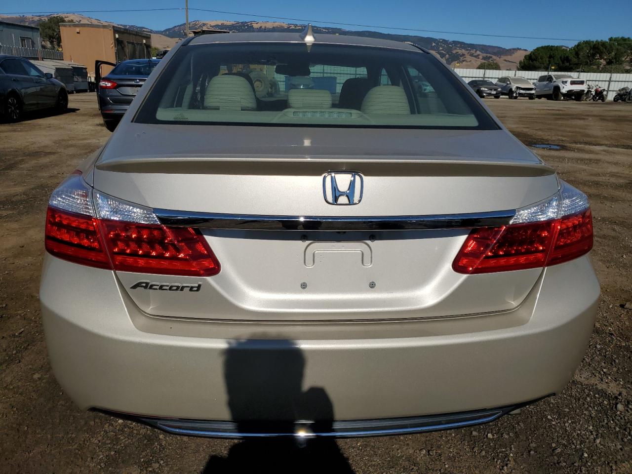 1HGCR6F58FA007775 2015 Honda Accord Hybrid Exl