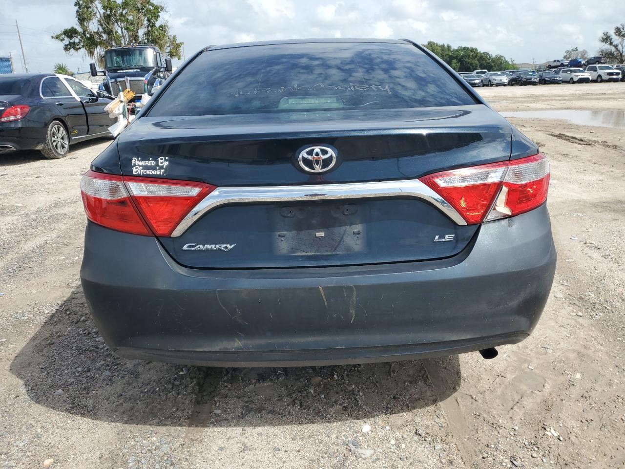 4T4BF1FK8GR552467 2016 Toyota Camry Le