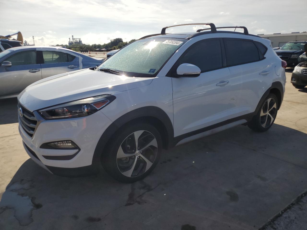 KM8J33A21HU559912 2017 HYUNDAI TUCSON - Image 1