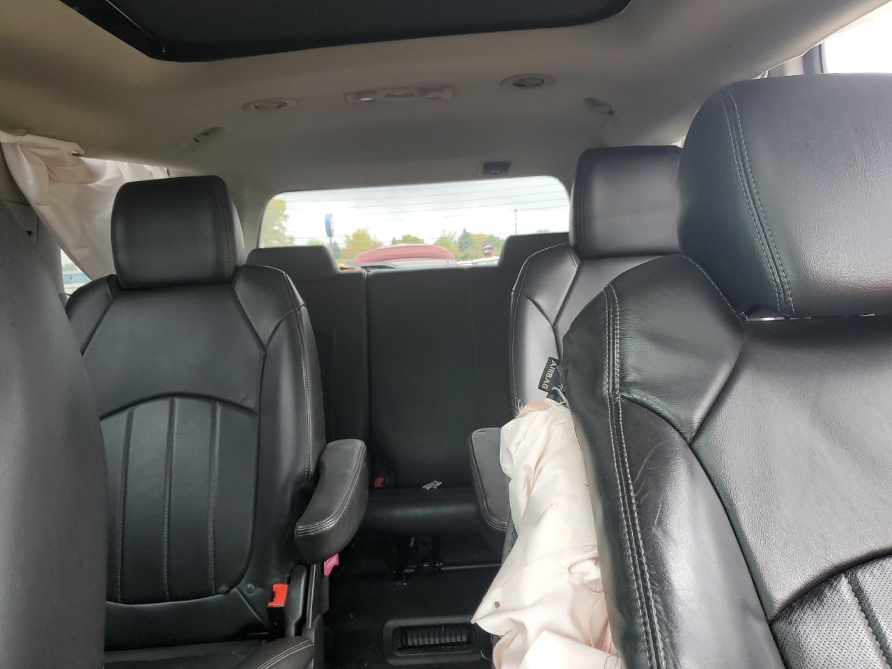 2015 GMC Acadia Denali VIN: 1GKKVTKD8FJ117456 Lot: 72687924