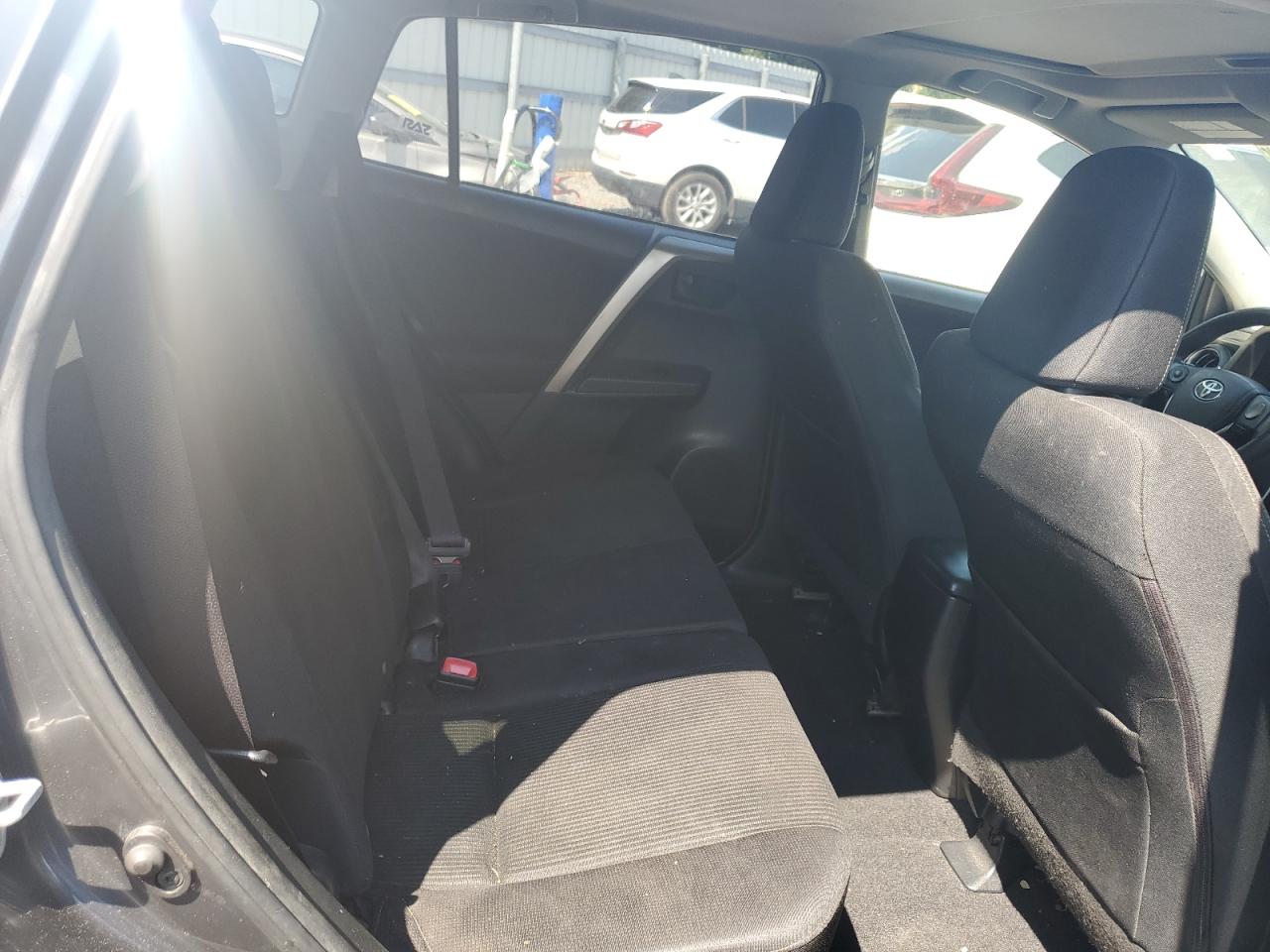 2013 Toyota RAV 4 - Image 11