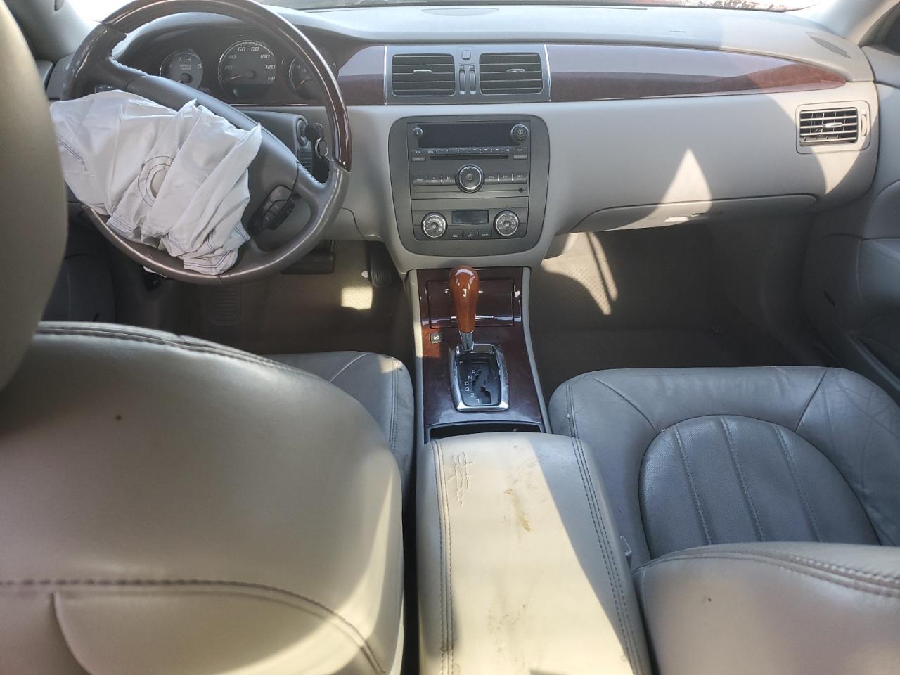 2009 Buick Lucerne - Image 8