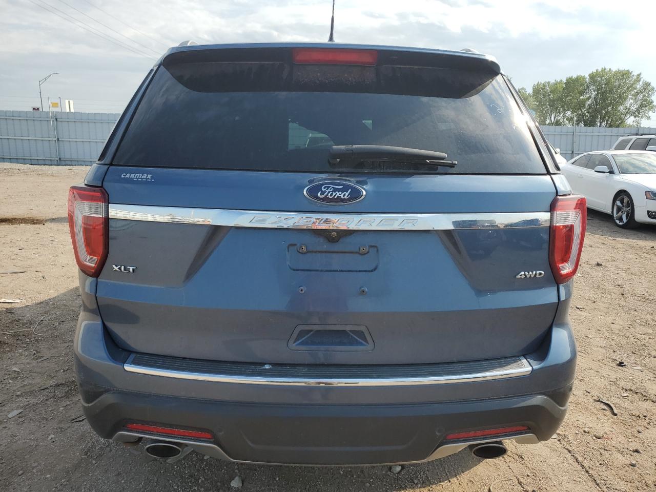 1FM5K8D84JGB06115 2018 Ford Explorer Xlt