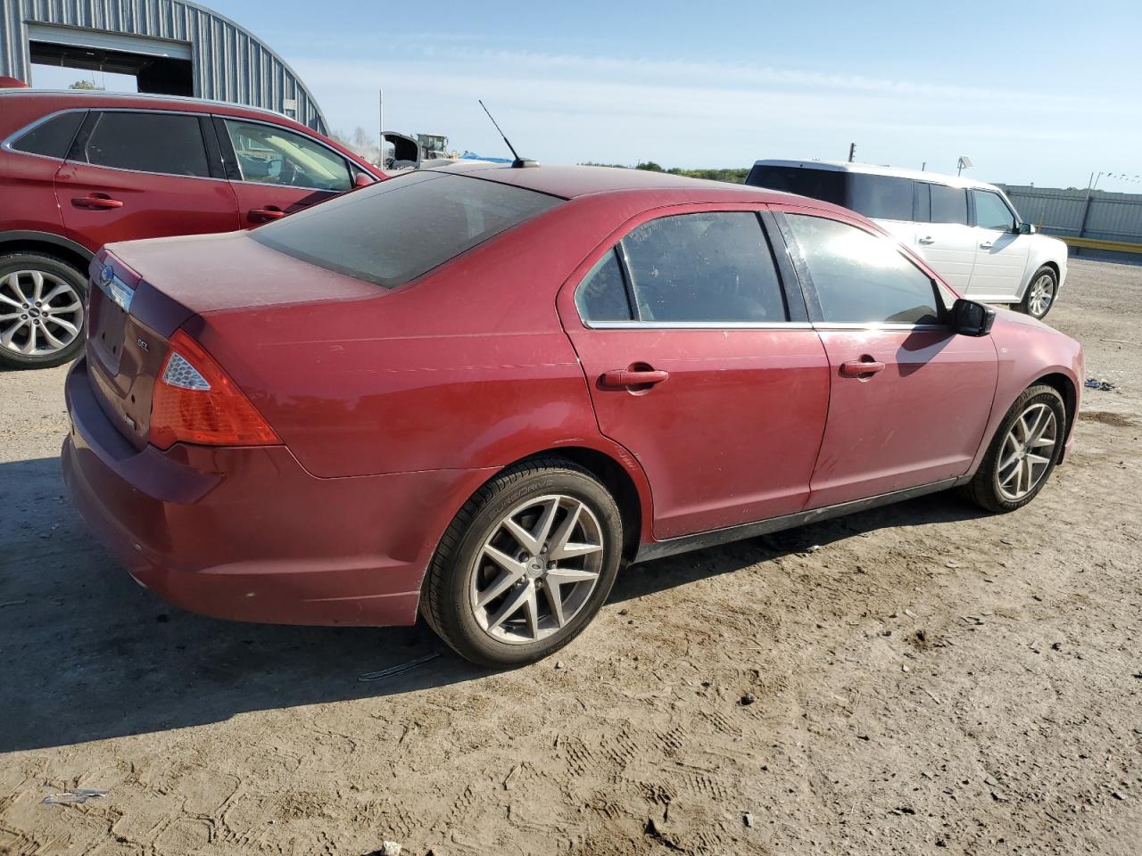 2010 Ford Fusion - Image 3