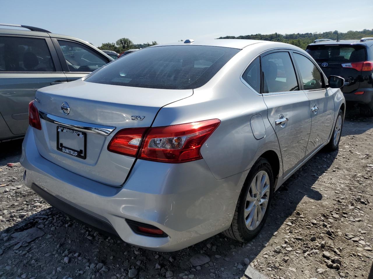 2018 Nissan Sentra S VIN: 3N1AB7AP2JL619810 Lot: 69784054