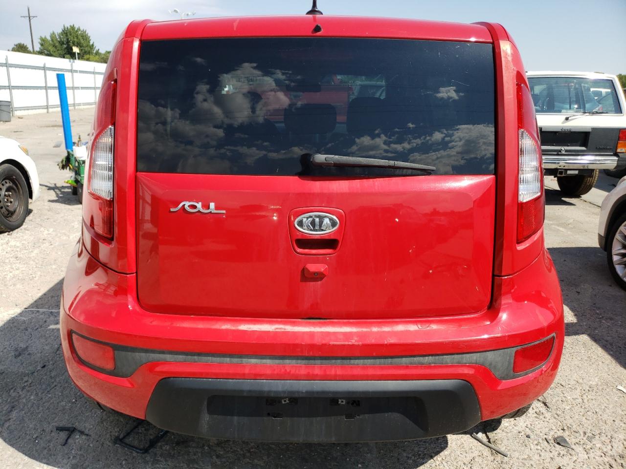 KNDJT2A65C7435120 2012 Kia Soul +