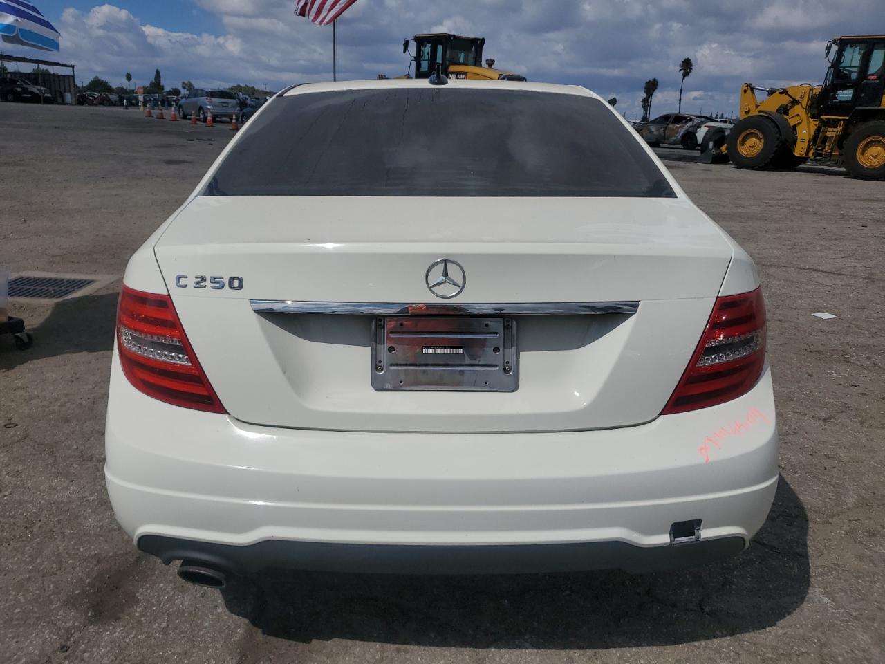 2012 Mercedes-Benz C 250 VIN: WDDGF4HB0CA630762 Lot: 71602094