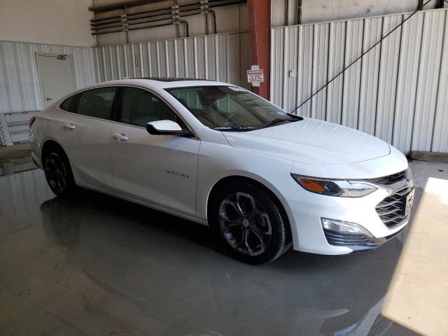 1G1ZD5ST8RF235300 Chevrolet Malibu LT 4