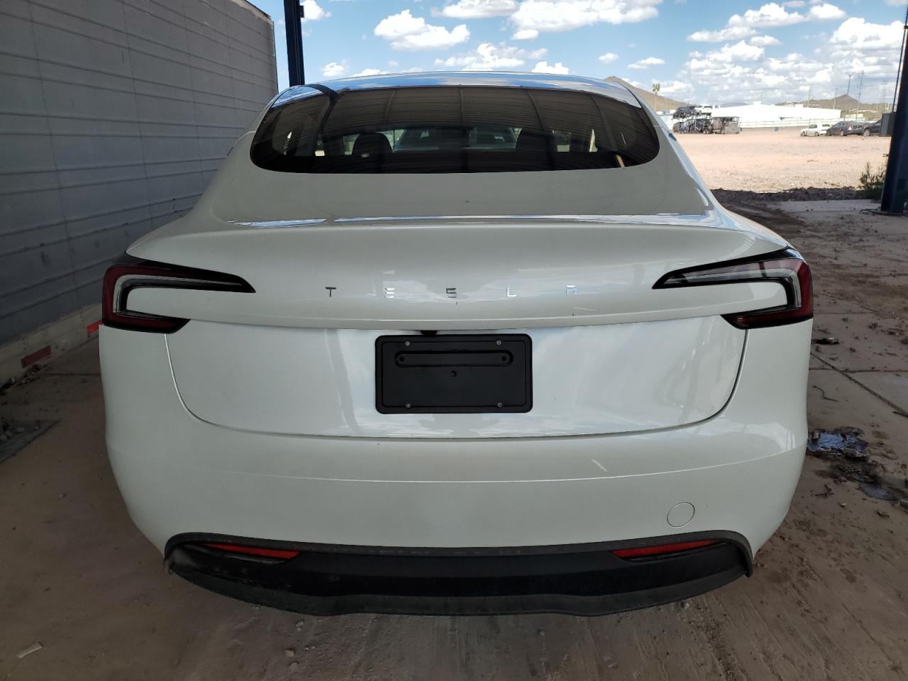 5YJ3E1EA4RF785546 2024 Tesla Model 3