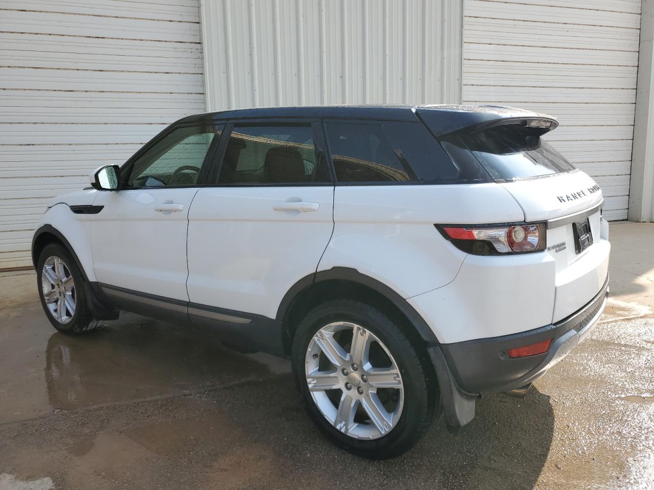 SALVP2BG7FH991062 2015 LAND ROVER RANGE ROVER - Image 2