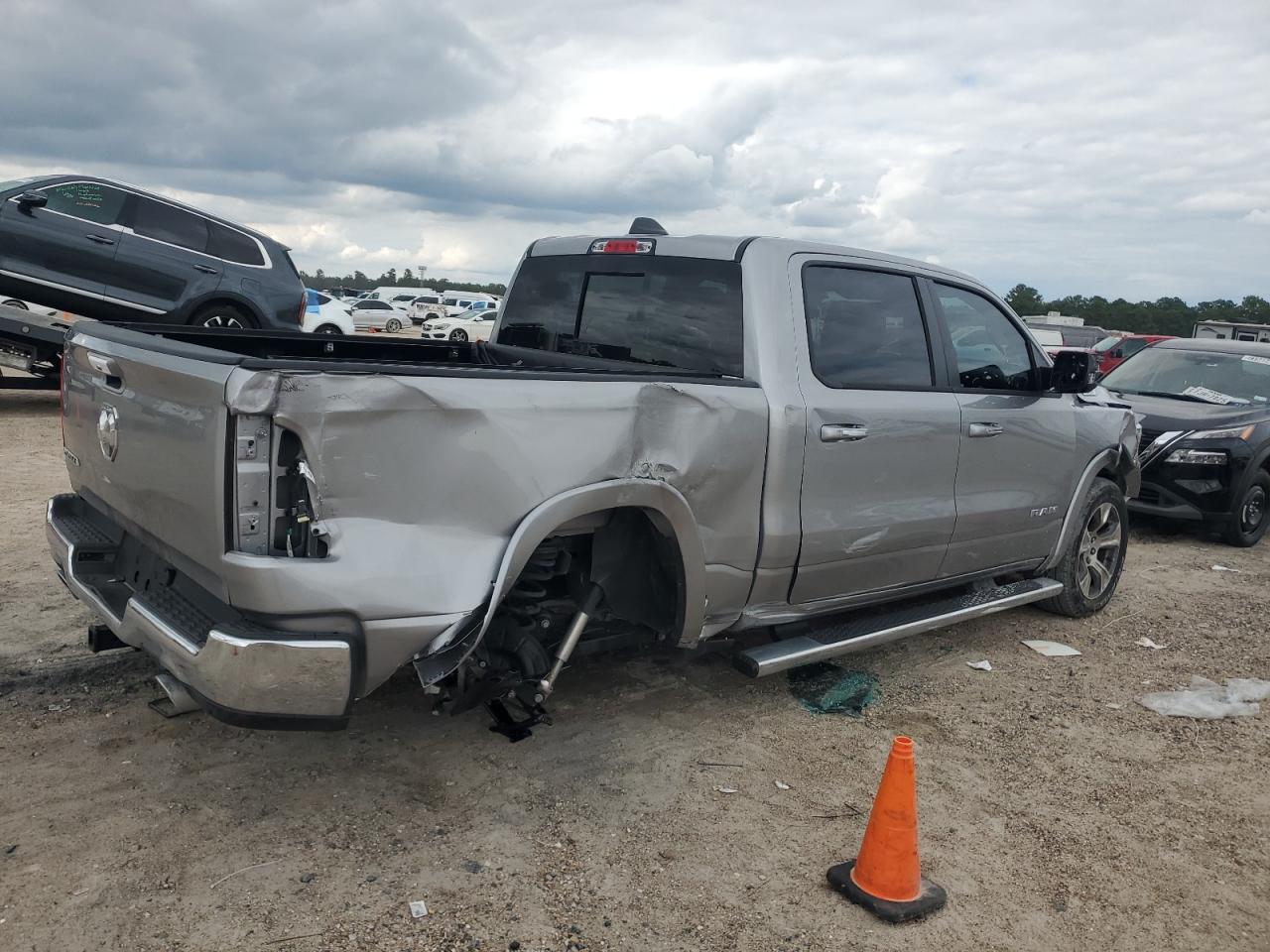 2020 Ram 1500 Laramie VIN: 1C6RREJT7LN235349 Lot: 70797404