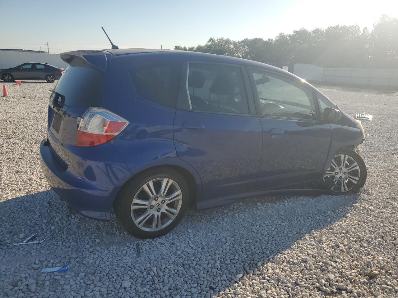 2009 Honda Fit - Image 3