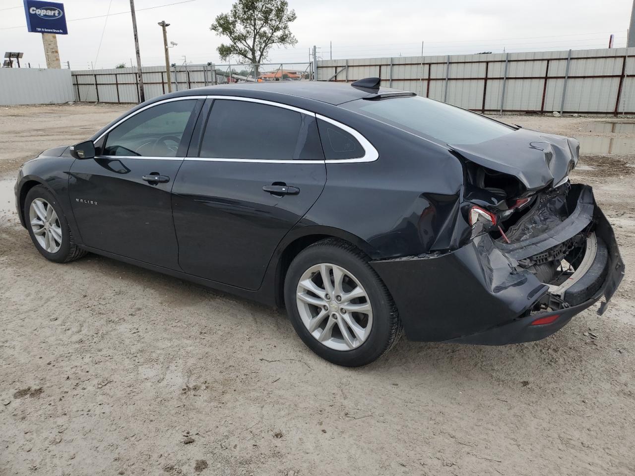 1G1ZD5ST9JF172356 2018 CHEVROLET MALIBU - Image 2