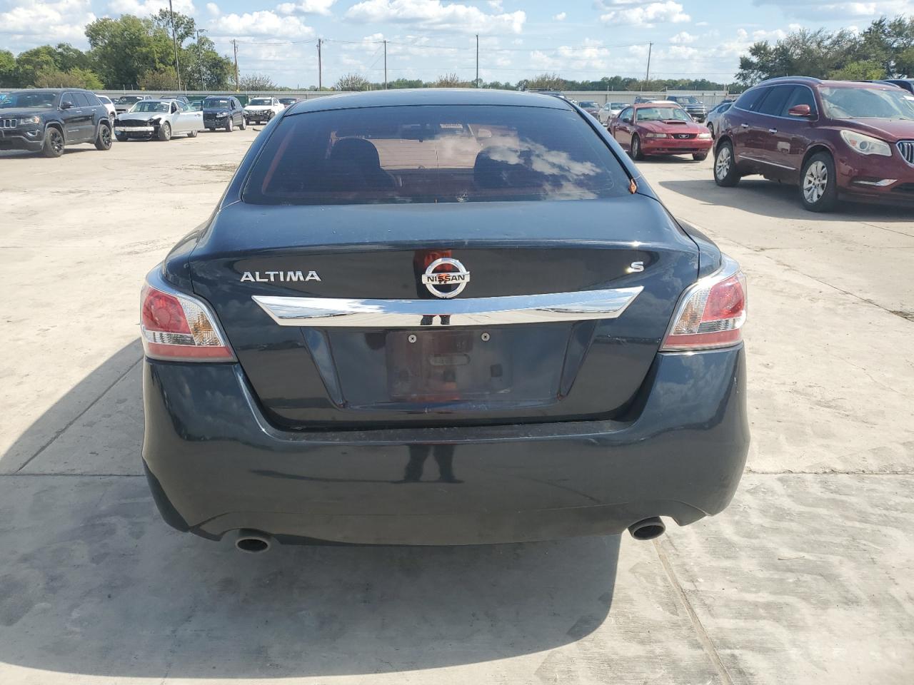 2015 Nissan Altima 2.5 VIN: 1N4AL3APXFN878786 Lot: 70706384