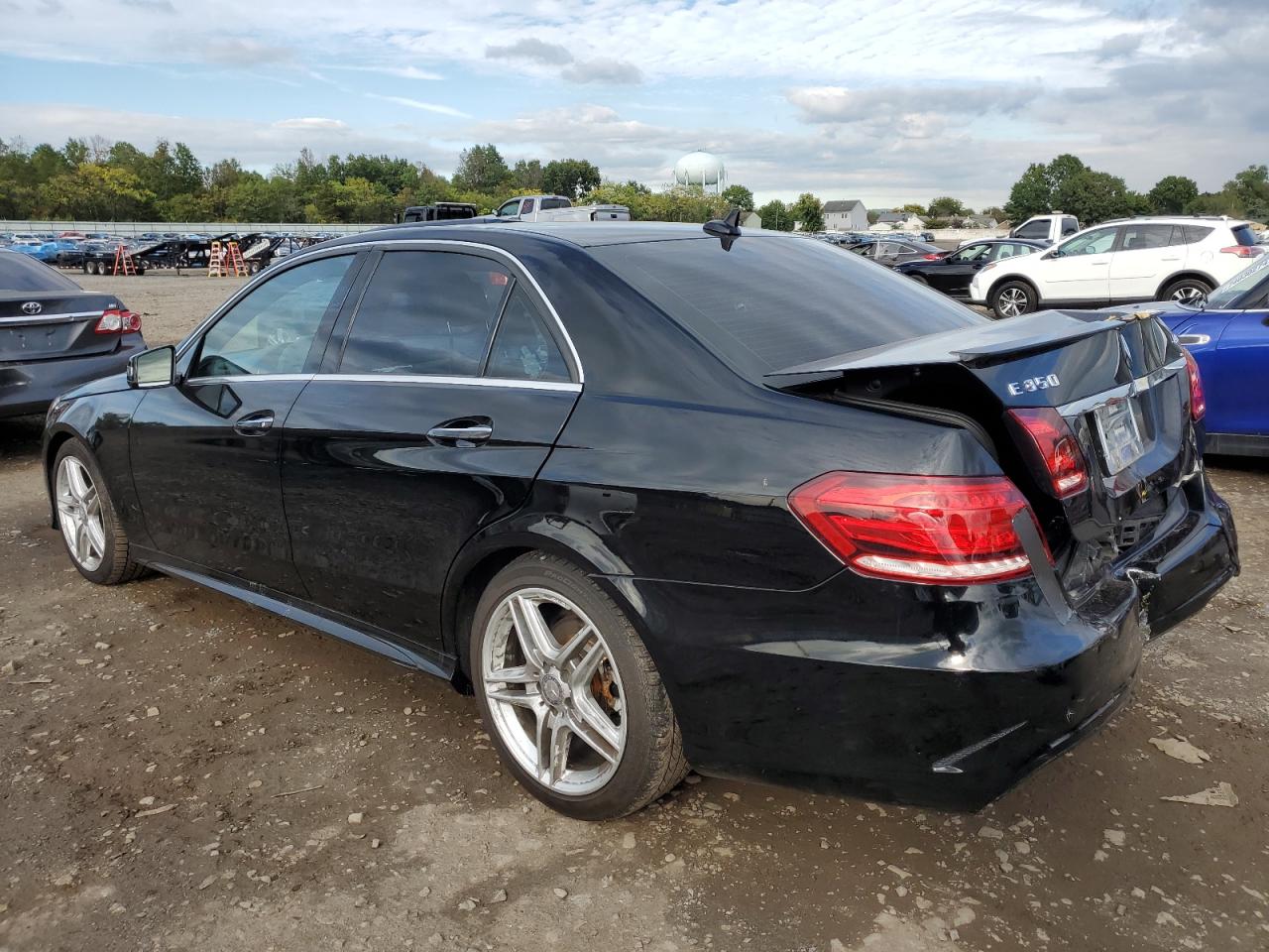 VIN WDDHF8JB5EA838659 2014 MERCEDES-BENZ E-CLASS no.2