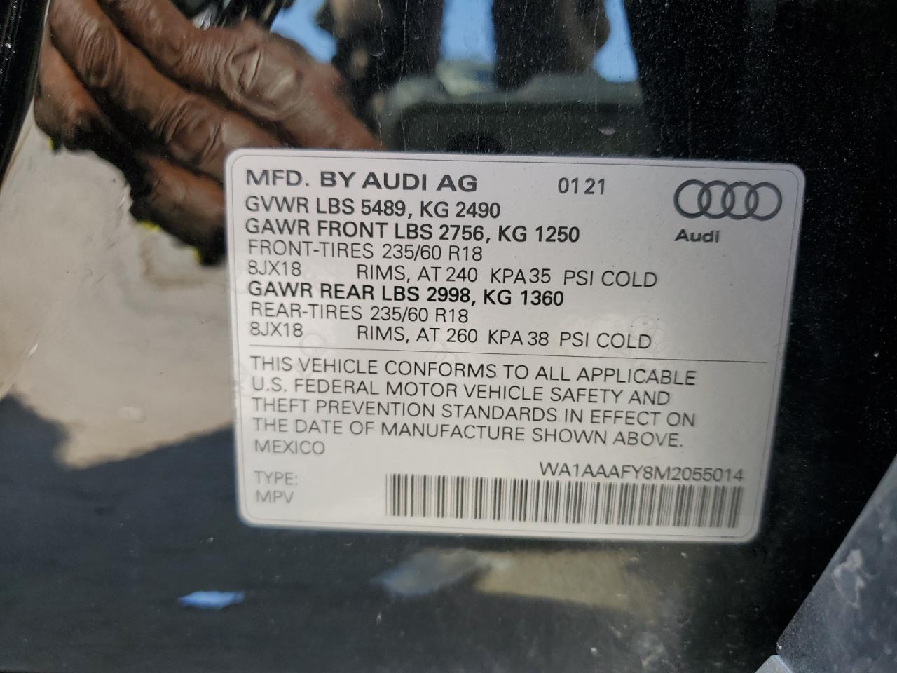 WA1AAAFY8M2055014 2021 Audi Q5 Premium