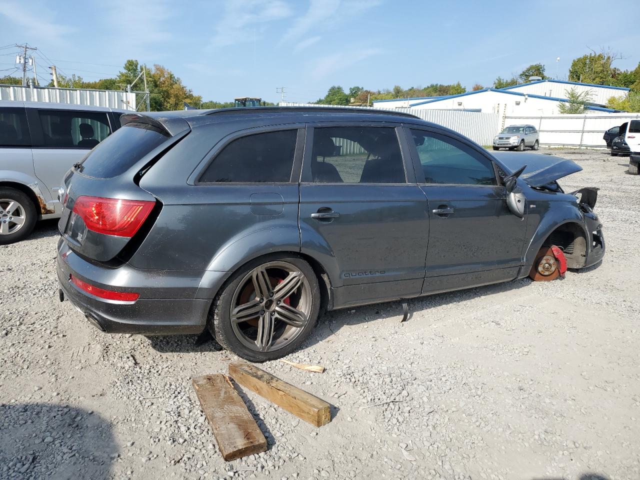 2015 Audi Q7 - Image 3