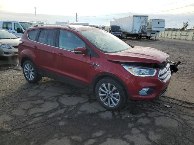 Паркетники FORD ESCAPE 2017 Красный