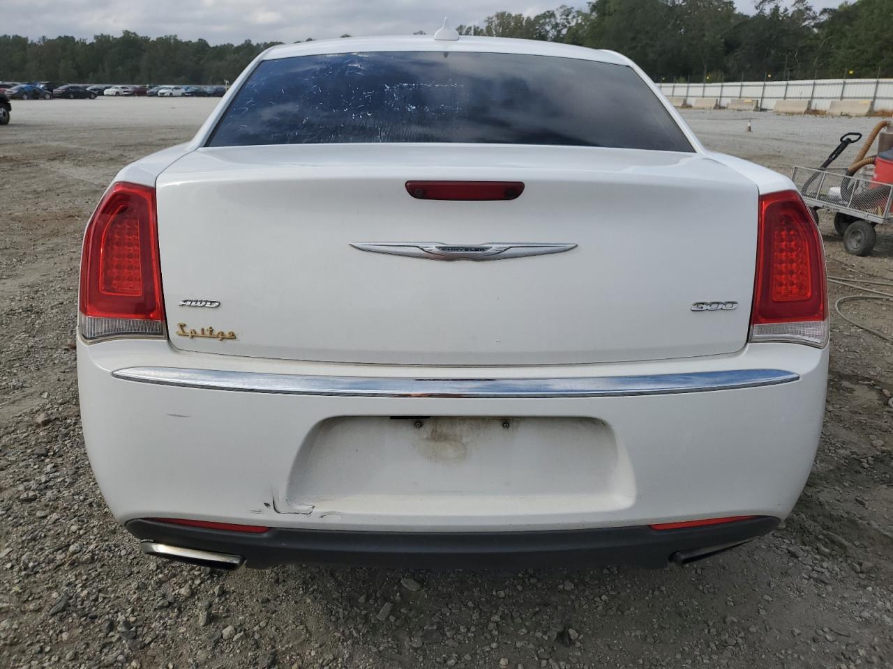 2C3CCARG4GH190776 2016 Chrysler 300 Limited