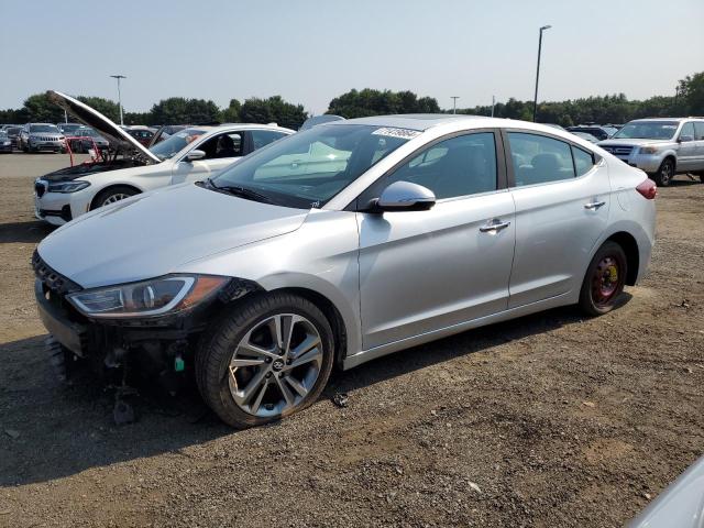  HYUNDAI ELANTRA 2017 Srebrny