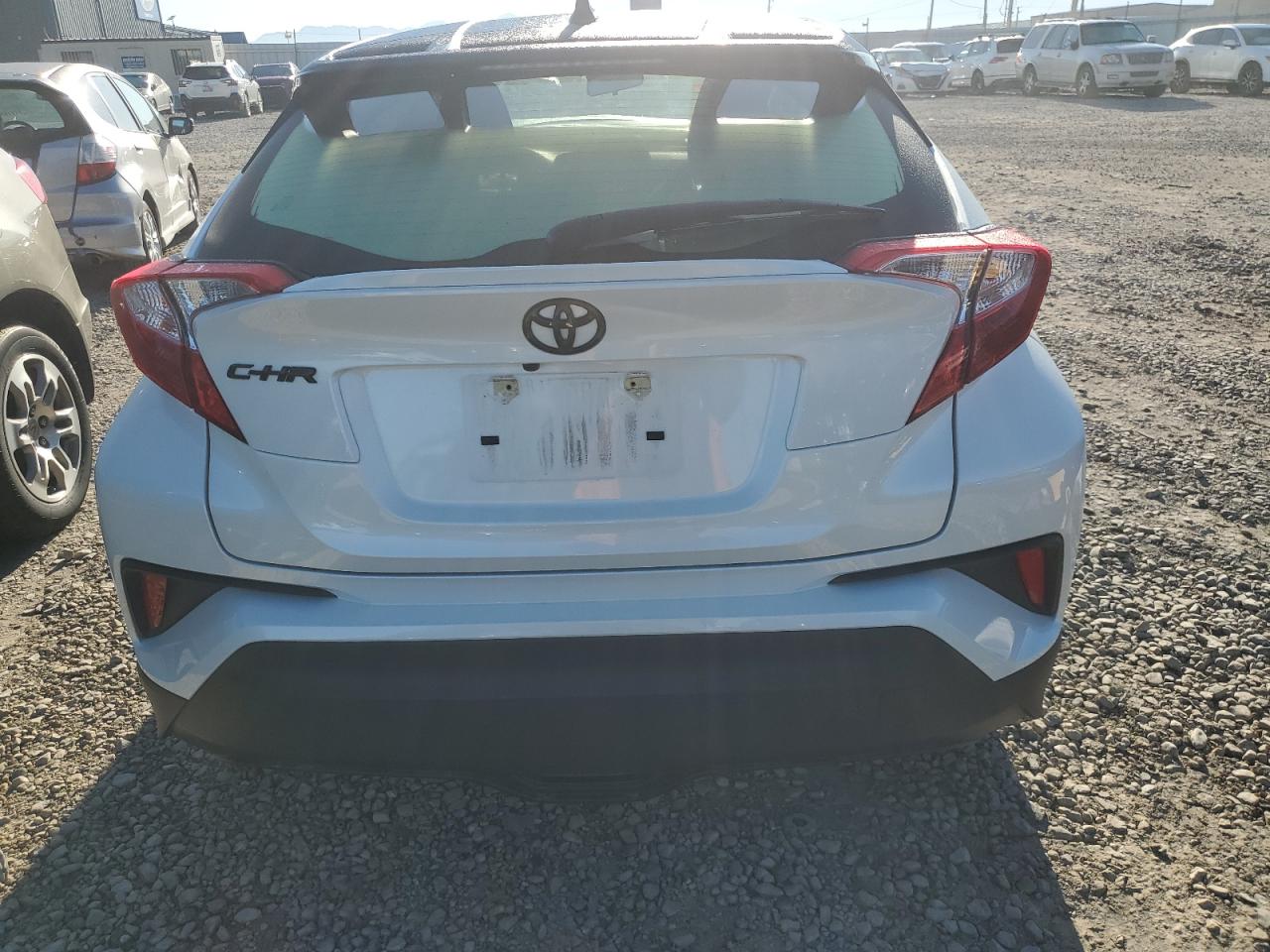 JTNKHMBX0M1106527 2021 Toyota C-Hr Xle