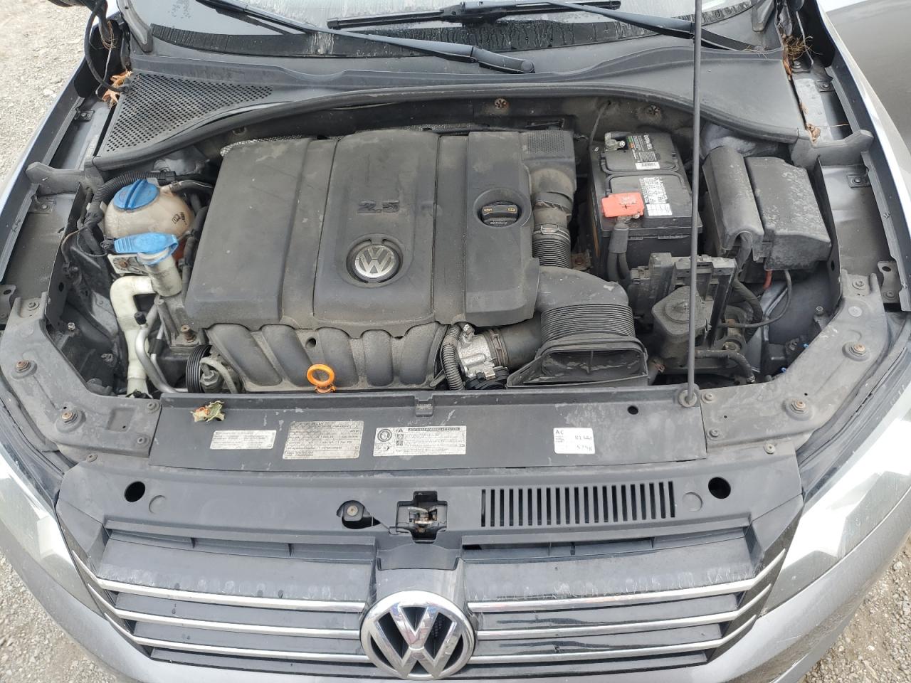 1VWAH7A35CC057700 2012 Volkswagen Passat S