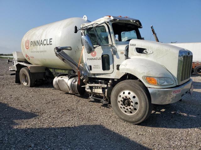 2021 Peterbilt 337 