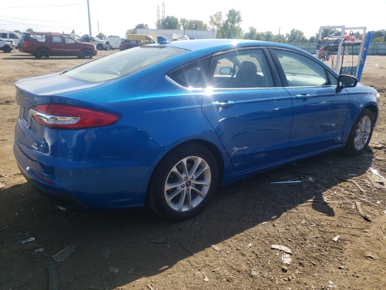 3FA6P0HD5LR147034 Ford Fusion SE 3