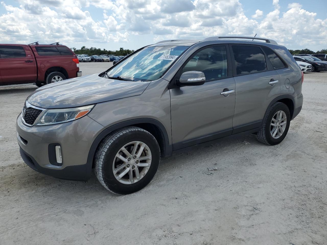 5XYKT3A63FG658029 2015 KIA SORENTO - Image 1