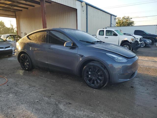 7SAYGDEE4PA194831 Tesla Model Y  4