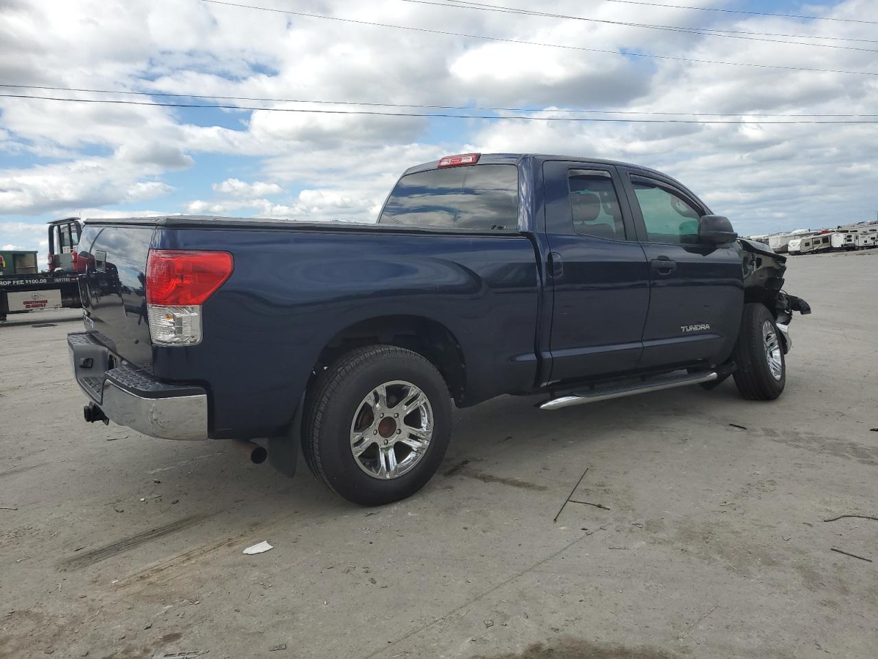 2010 Toyota Tundra Double Cab Sr5 VIN: 5TFRM5F12AX015441 Lot: 71444034