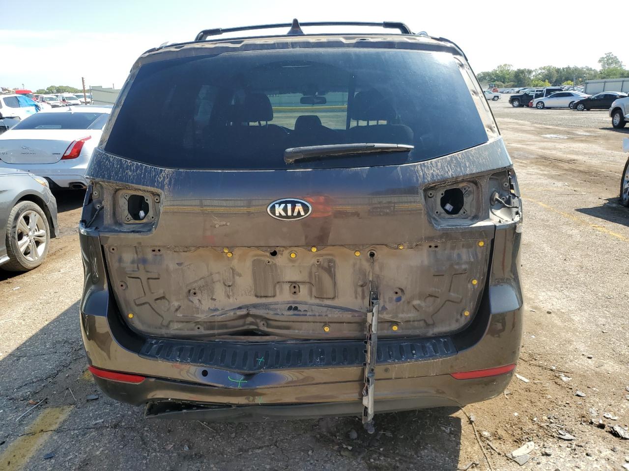 KNDMB5C13G6190879 2016 Kia Sedona Lx