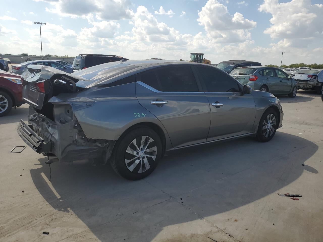 2019 Nissan Altima S VIN: 1N4BL4BV4KN307568 Lot: 72370184